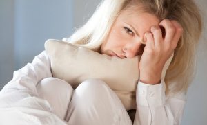Geschwollene Augen können manchmal auf eine Krankheit hindeuten